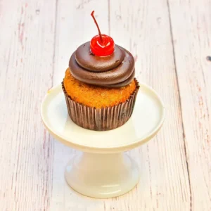 Banana Split Cupcake
