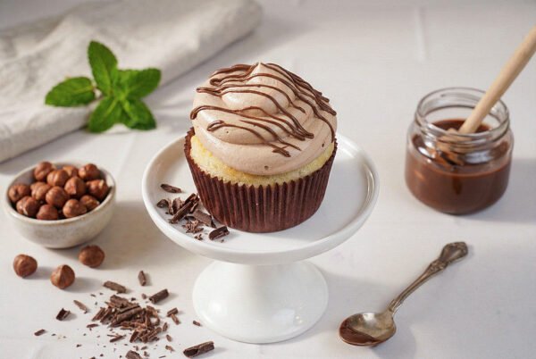 Vanilla Hazelnut Cloud Cupcake